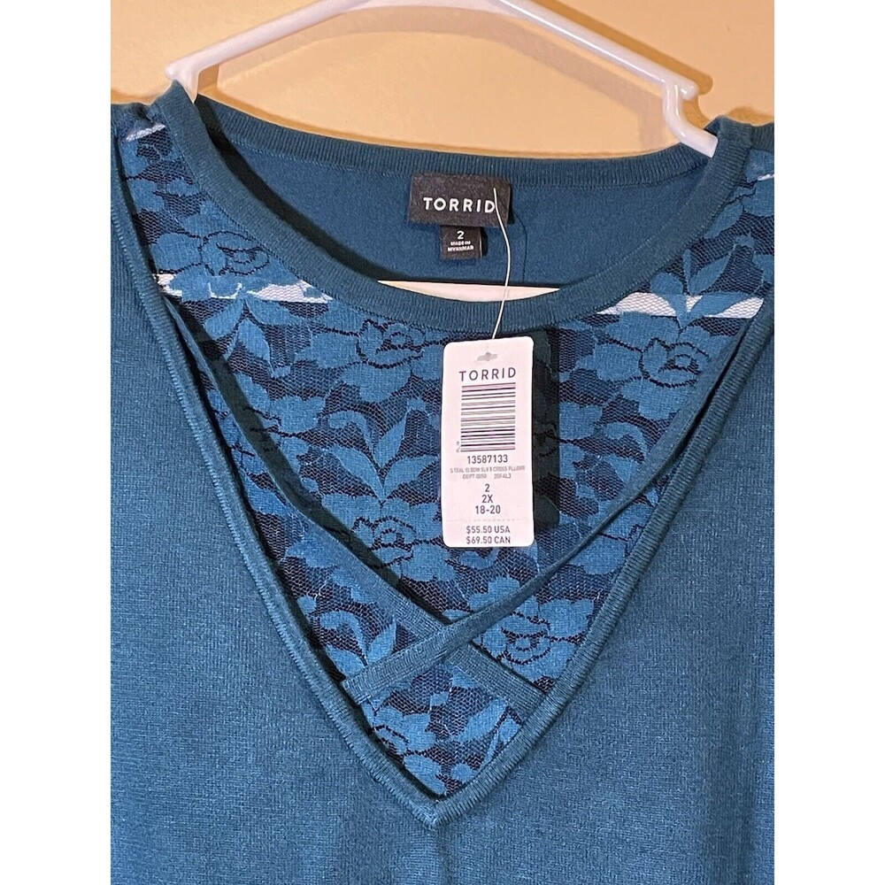 Torrid Teal Elbow Sleeve Lace Top Pullover Size 2 BNWT - Picture 2 of 4